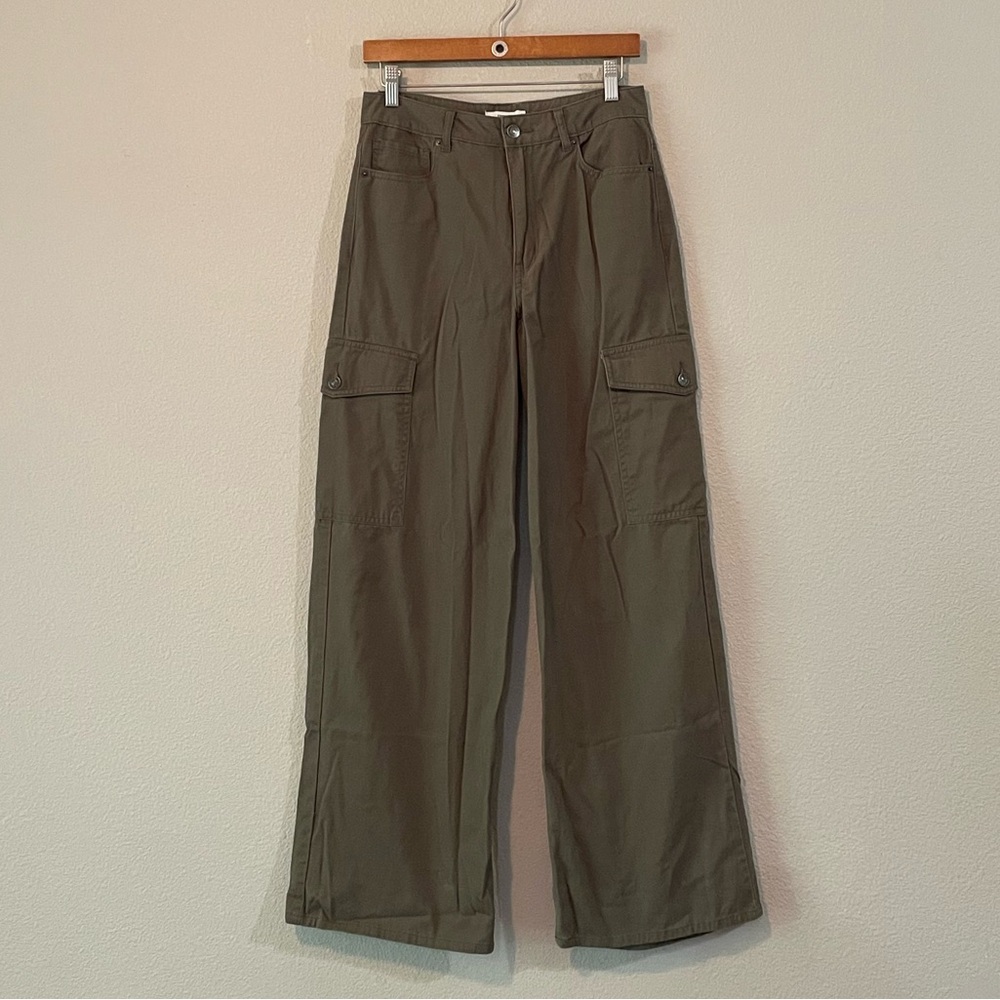 Forever 21 Wide Leg Cargo Pants - Olive Green